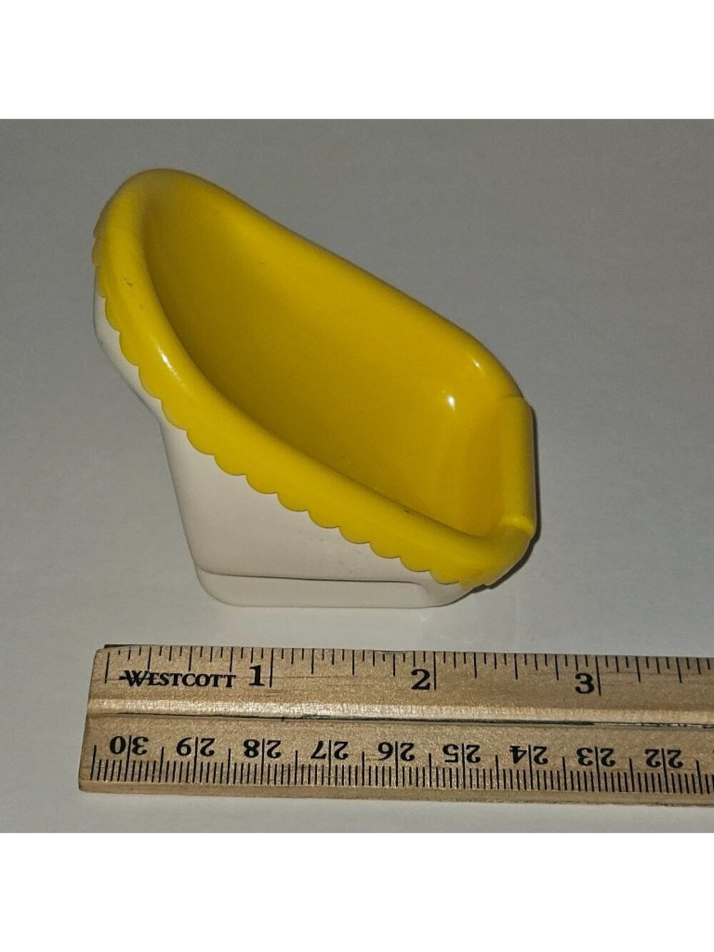 VTG Little Tikes Dollhouse Baby Seat Yellow White Toy 2.5" tall